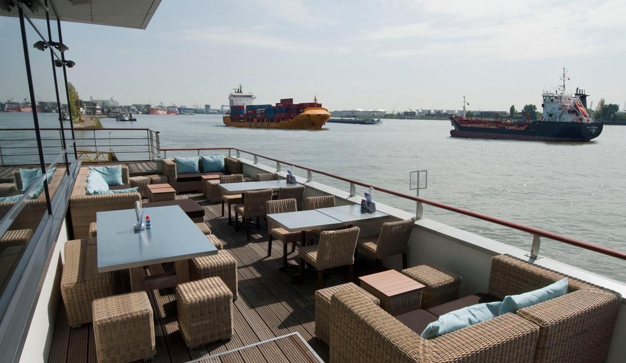 Delta Hotel Vlaardingen Esterno foto